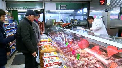 Befarmaeid-Sham_Norouz96-G02-P1_480p