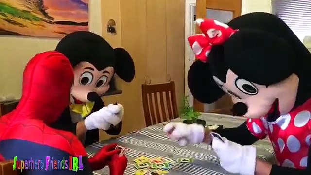 Анна доктор Эльза падение замороженные Это джокер пагубный розовый Девушка-паук человек-паук вес вес вес в superhe