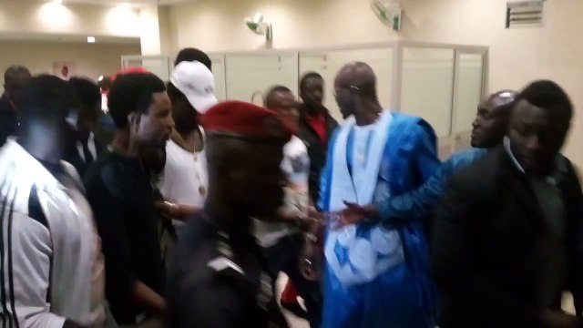 Waly Seck distribue déjà de l'argent avant meme de sortir du GT