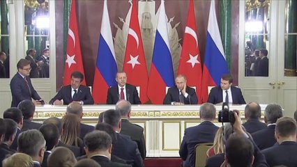 تركيا غاضبة من دعم روسيا للقوات الكردية بسوريا