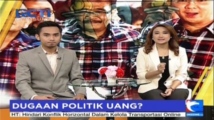 Bagi-bagi Bingkisan, Mukena, dan Amplop Uang Tunai