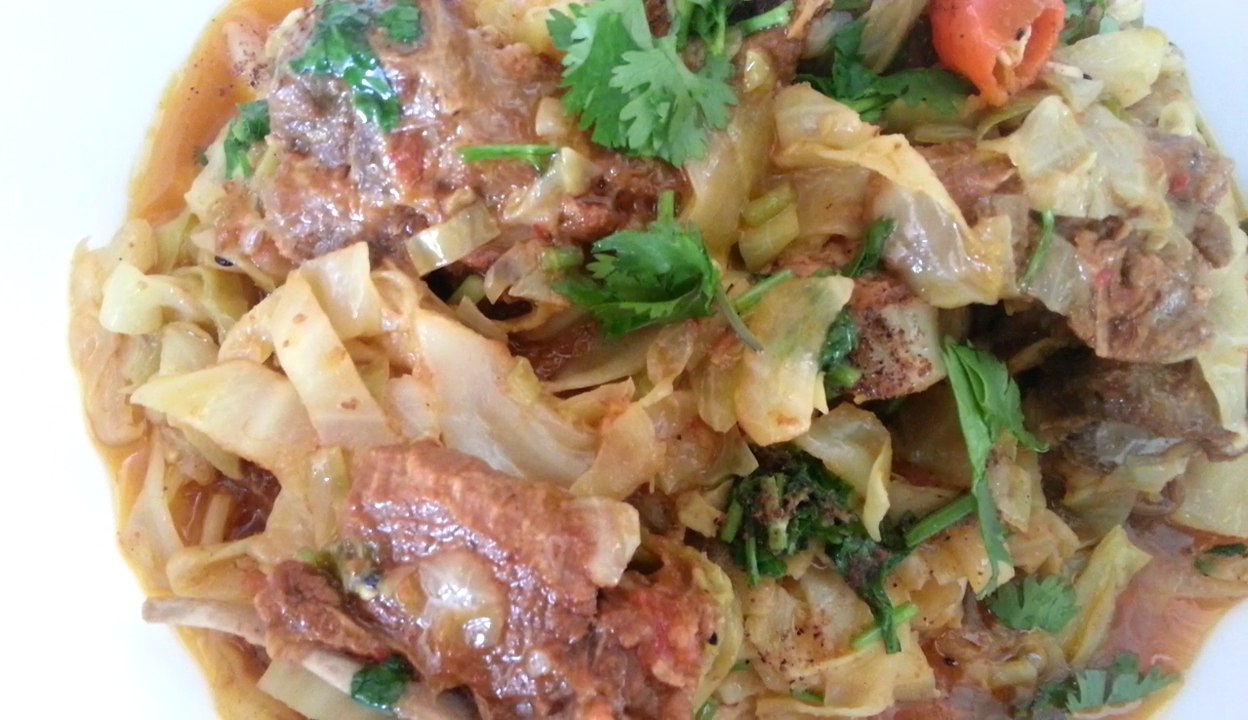 Cabbage and Mutton (Patta Gobi) Top Taste by SEERAT KITCHEN