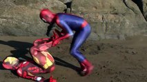Spiderman vs Iron Man en la Vida Real la Coincidencia de la Muerte Lucha Película de Superhéroes