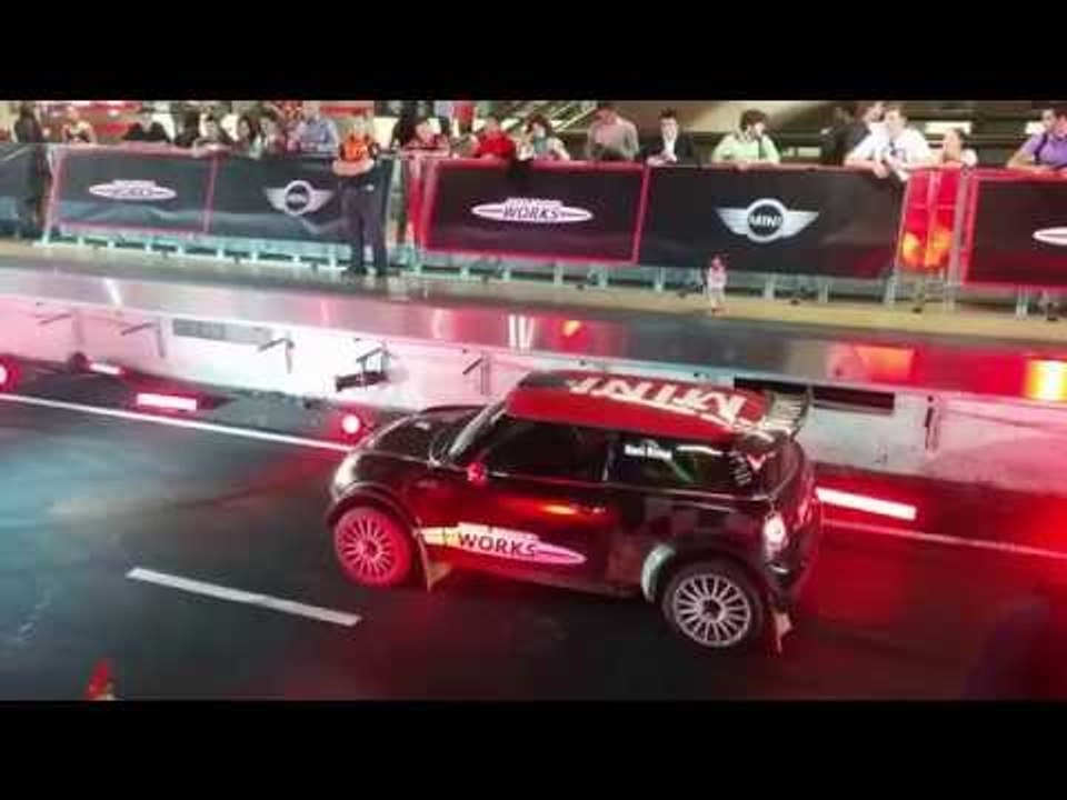 MINI John Cooper Works 2015 - MINI METRO RACE MADRID (Nani Roma)