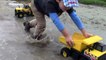 Toy Trucks for Kids - Tonka Construction Vehicles Digging in Mud - Dump Truck, Backhoe, Bulldozer-XqU9Oubw4