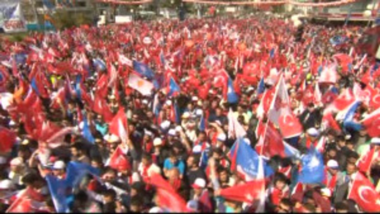 Başbakan Yıldırım, "Kılıçdaroğlu, 'Hayır, Hayır' Diye Bozuk Plak Gibi Yalan Söyleyeceğine Sende...