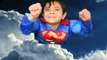 GIANT EGG SURPRISE BATMAN vs SUPERMAN TOYS Dawn of Justice SUPERHERO BATTLE Parody Opening real life-B8XX