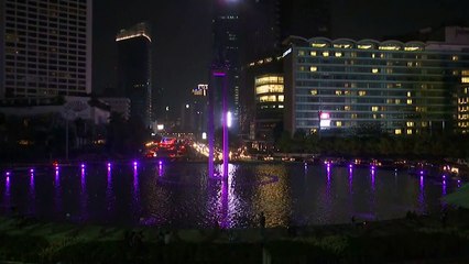 Lights all over the world switch off for Earth Hour