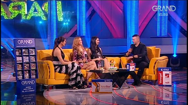 Katarina Grujic i Jelena Kostov - Intervju / Greska - Grand parada - (TV Grand 2016)