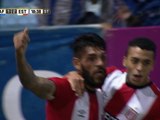Trick free-kick helps put Estudiantes ahead