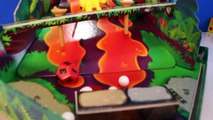 Dinosaur RAPTOR RUN Board Game _ Dinosaur Board Games for Kids Family Fun Dinosaurs Video-gEHyBX