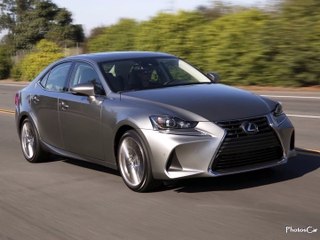 Lexus IS 2017, luxe et confort