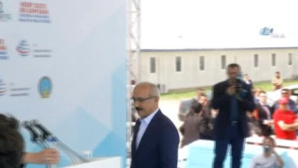 Bakan Lütfi Elvan: "Milletimiz, Demokrasi Aşığı Olan Bir Millet"