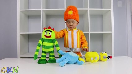 Yo Gabba Gabba Dancing and Singing Brobee Toodee Plex Ckn Toys-Ns