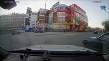 Car Crashes-Shocking dash camera HD #186