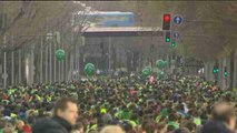Más de 15.000 personas tiñen Madrid de verde en la carrera contra el cáncer