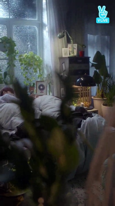 GOT7 JB & YOUNGJAE's LieV - GOT7 JB & 영재의 눕방 라이브!_2