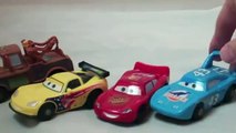Dinoco Stunt Show Playset Stunt Racers CARS 2 Lightning McQueen Disney Pixar new toys rev
