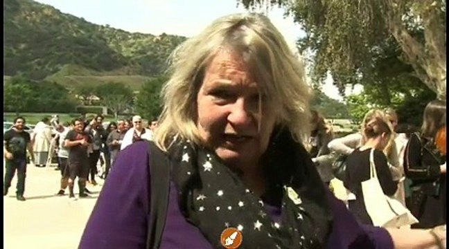 Carrie Fisher And Debbie Reynolds Fan Farewell. At Memorial Servicel