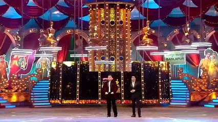 Jio Filmfare 2017 sunil grover comedy performance