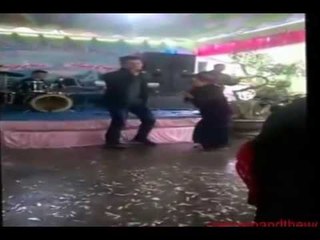 Bà già nhảy Đám cưới rất xi tin hot nhất việt nam