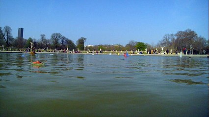 VOILIER TOMBE DU CIEL