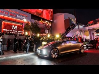 Presentación Mercedes-Benz F 015 en el CES 2015