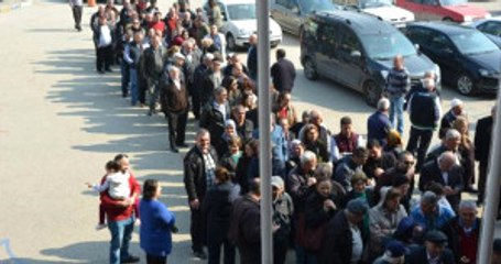 İstanbul'daki Yüzlerce Bulgaristan Vatandaşı Oy Kullanamadan Geri Döndü
