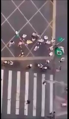 Protesto convocado por MBL fracassa e reúne 15 pessoas em avenida no Paraná