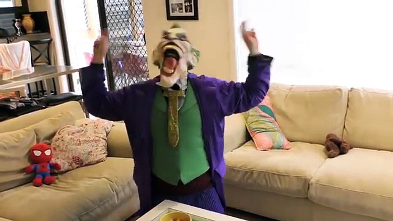 Эльза замороженные в в в в Это джокер жизнь беременные реальная больной человек-паук яд� против вес вес вес в