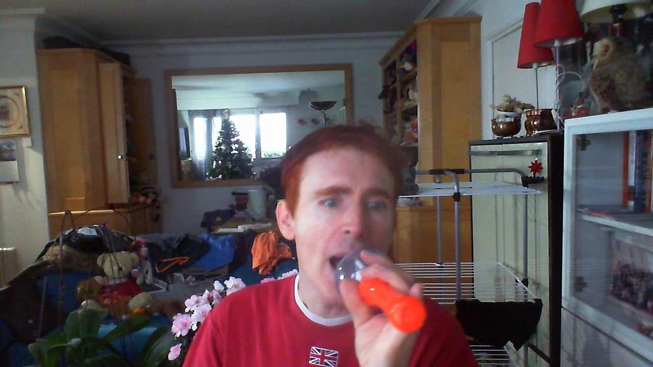 Wiwi égratigne "there were tears" d'Imany