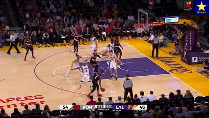 Jusuf Nurkić zakucavanje vs Lakers (27.3.2017)
