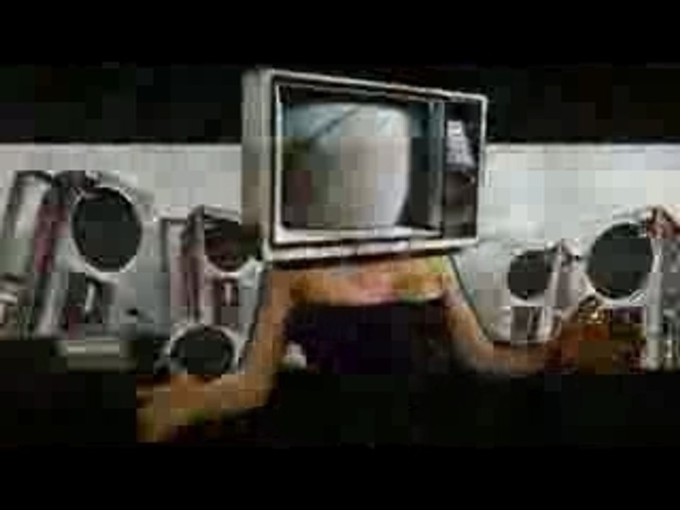 We are the bird and the bees ... [CLIP] New