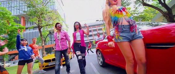 Video herunterladen: Chakum Chukum Bengali Video Song - Power (2016) | Jeet, Sayantika Banerjee, Sabyasachi Chakrabarty, Rajatava Dutta, Kharaj Mukherjee, Kanchan Mullick, Nusrat Jahan (Cameo) | Jeet Gannguli | Jeet Gannguli, Monali Thakur