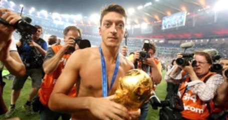Fenerbahçe, Mesut Özil'in Transferi İçin Tüm Şartları Zorlayacak