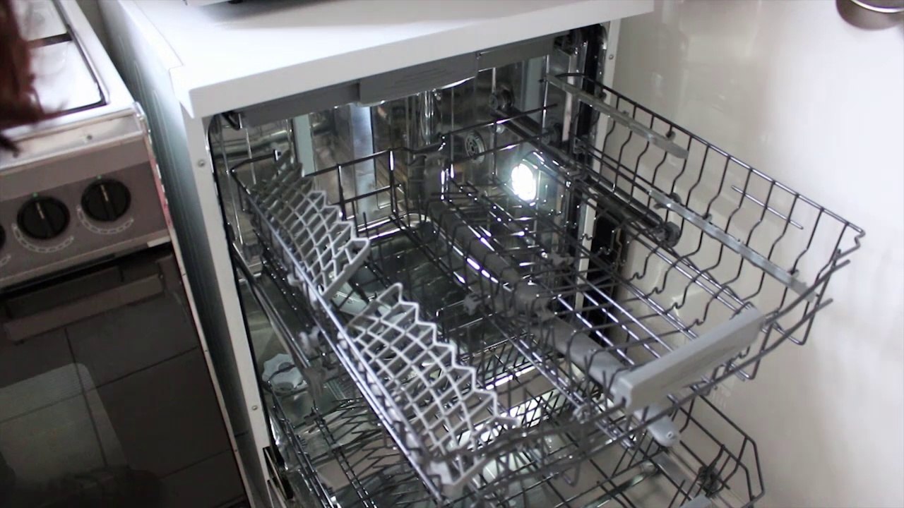 Comment bien nettoyer son lave-vaisselle