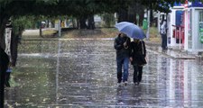 Meteoroloji Uyardı: Ülke Genelinde Sağanak Yağış Etkili Olacak