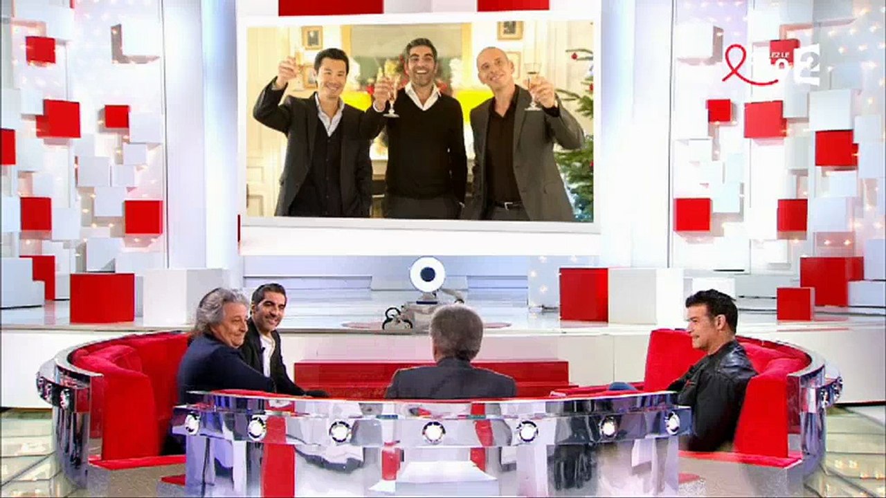 Ary Abittan révèle qu'il a appris le roumain pour son prochain film avec Christian Clavier - Regardez