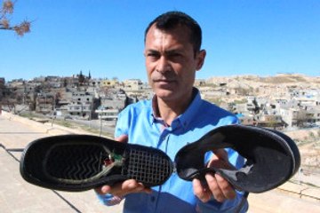 İlginç Buluş! Şanlıurfalı Vatandaş Sinyal Kesici Ayakkabı Tasarladı