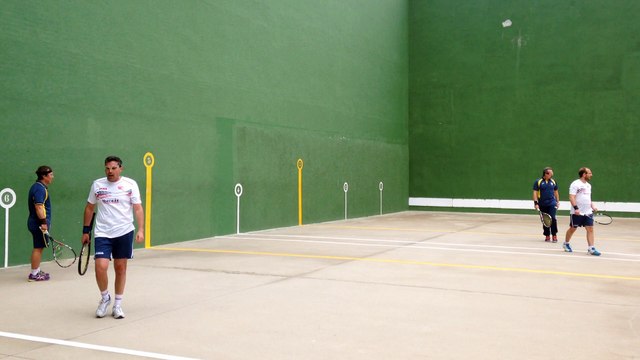 Frontenis 2ªA Rivas vs Leganés 1ª partida video 2