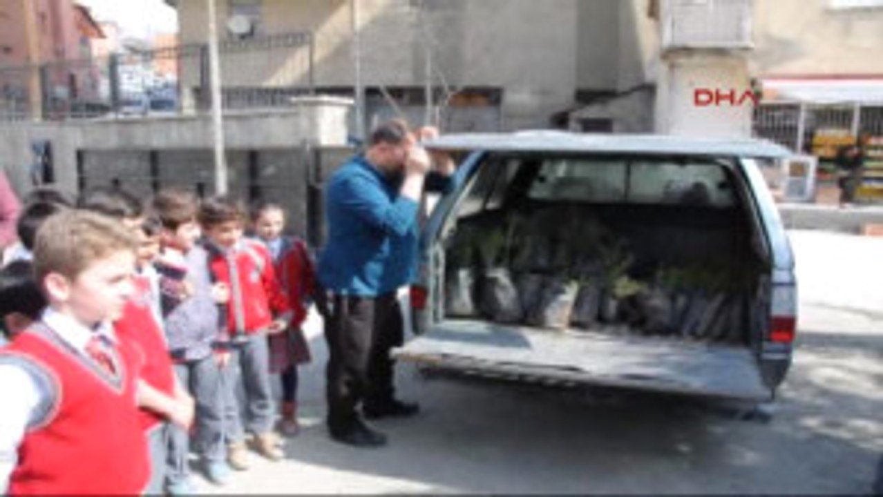Hakkari'de Okullara 6 Bin Fidan Dağıtılacak