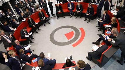 London Metal Exchange debates its future