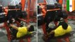 Horror weightlifting injury: Gym bro breaks his legs while doing leg press