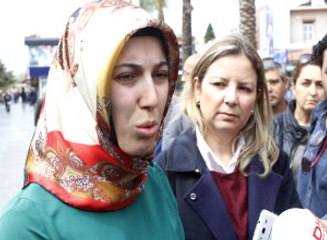 Tokat Attı, Başörtümü Çekti"