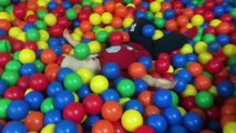 Learn Colors for Kids Children Toddlers - Playground Ball Pit Show for Kids - Learning Col