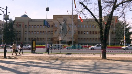 Gruevski “ikën” nga Maqedonia, përplasen VMRO dhe LSDM