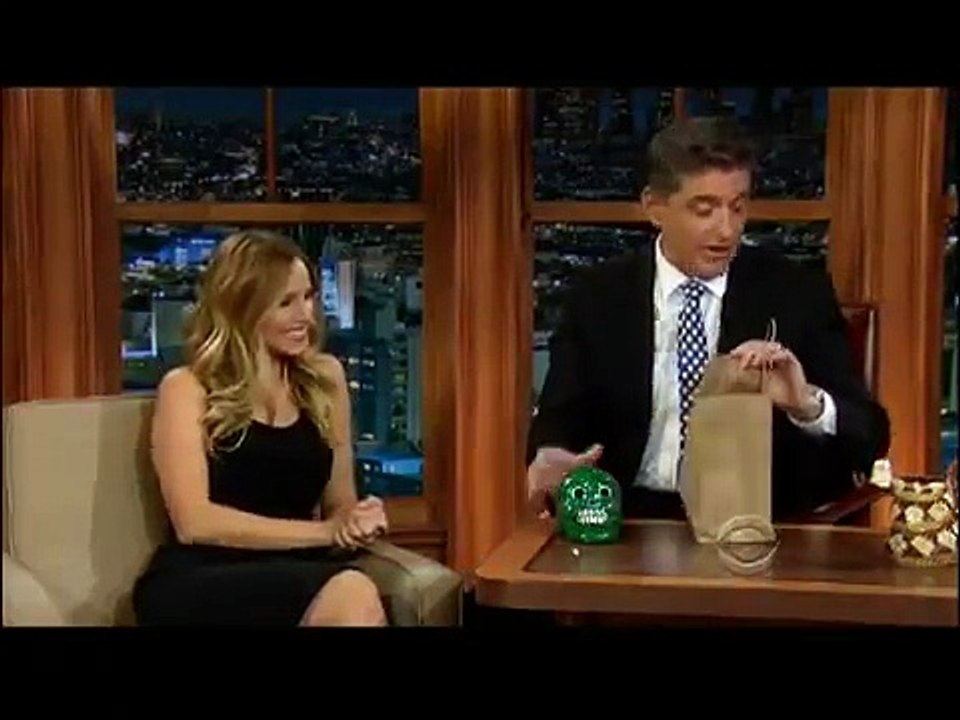 Kristen Bell - The Late Late Show Craig Ferguson