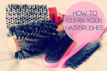 How to Clean Your Hairbrush (A Minute to Clean)