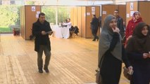 Paris'teki Türkler oy kullanmaya başladı