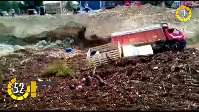 In 60 Seconds: Flooding Causes Damage To Roads And Bridges In Peru